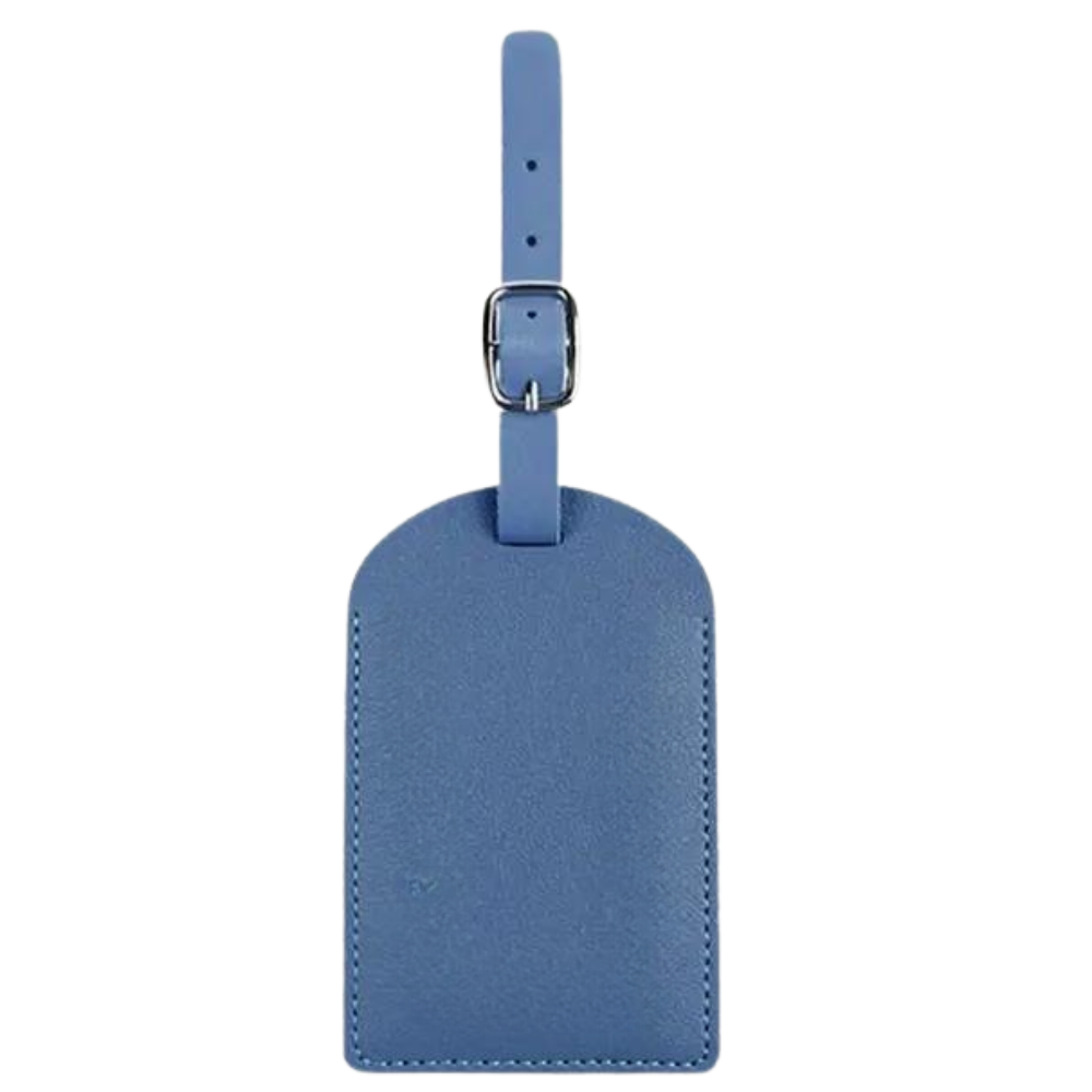 Étiquette Valise Personnalisable bleue ciel gravée dans notre atelier