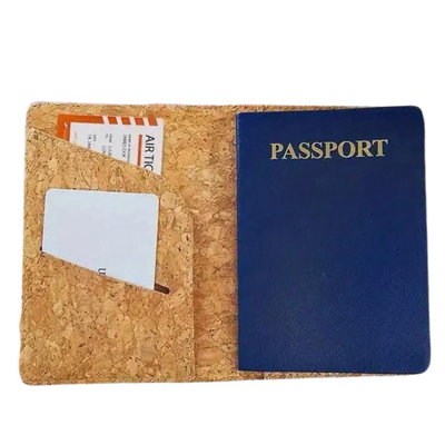 Protège Passeport Personnalisé en Liège gravé dans notre atelier