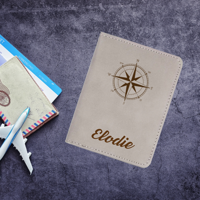 Funda para Pasaporte Gris Personalizada grabada en nuestro taller
